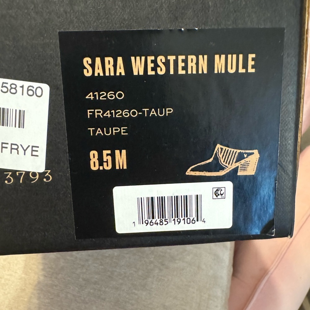 Frye Sarah Western Mule - New In Box - Picture 4 of 6